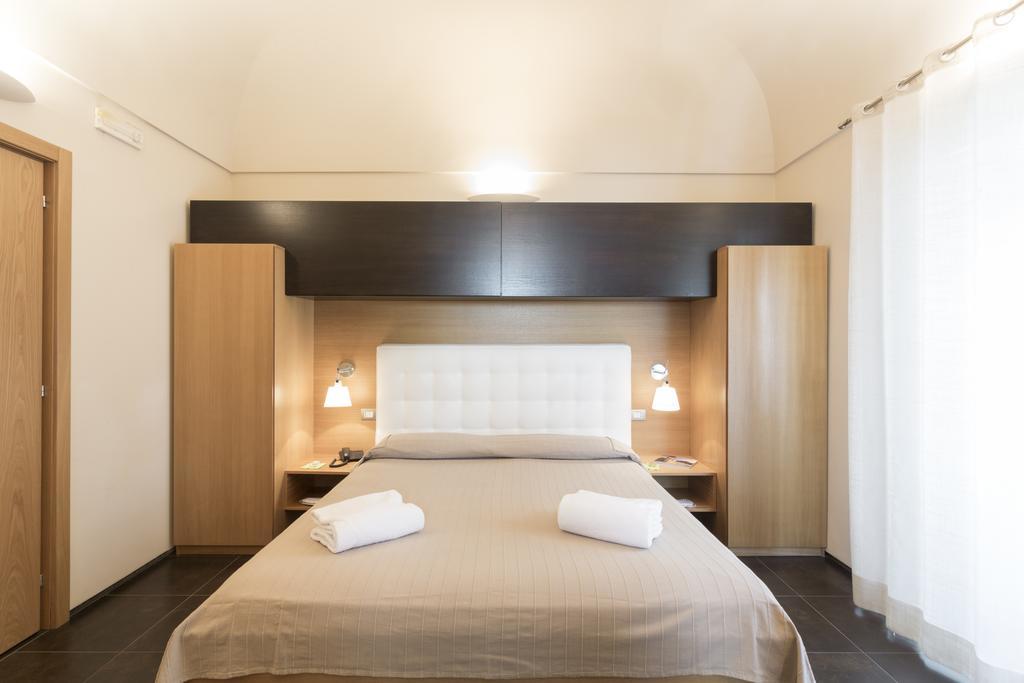 Hotel Novecento Scicli Ngoại thất bức ảnh