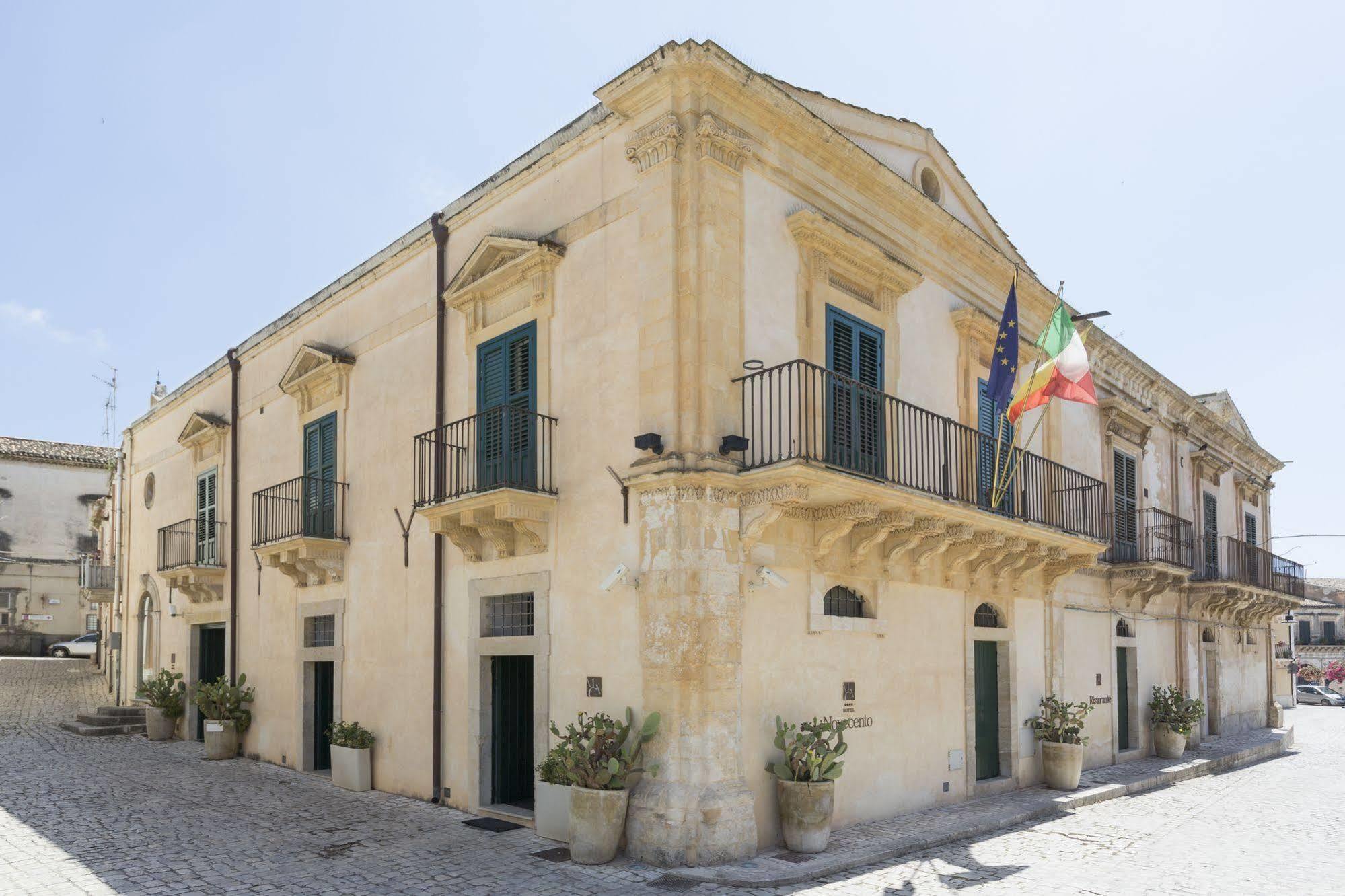 Hotel Novecento Scicli Ngoại thất bức ảnh
